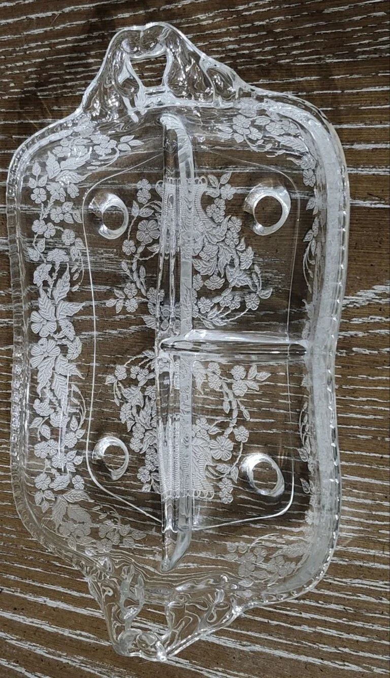 New Martinsville Meadow Wreath Relish Dish 3-Part Rectangular Etched Flower